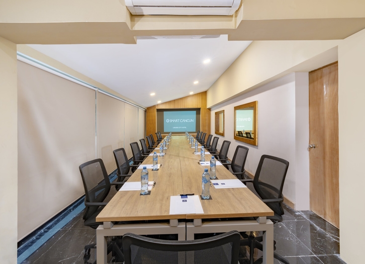 Boardroom at Smart Cancun hotel equipped for meetings